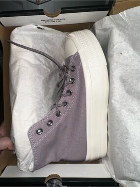 Converse purple platform high top sneakers women's size 6.5 brand new